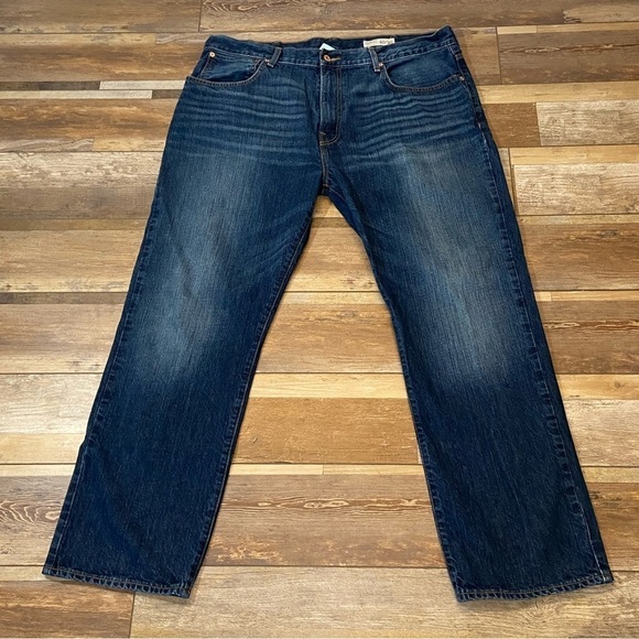 Cremieux Premium Men's Jeans Size 40X30 Straight Leg Denim Cotton Color blue - Picture 2 of 6